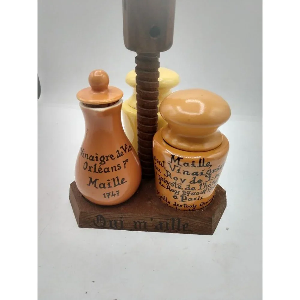 Maille step into